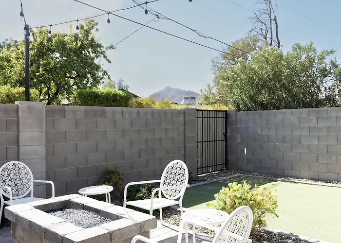 Lavish Luxuries In Old Town Holiday home Scottsdale